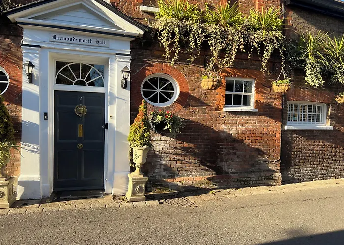 Harmondsworth Hall Guest House West Drayton 